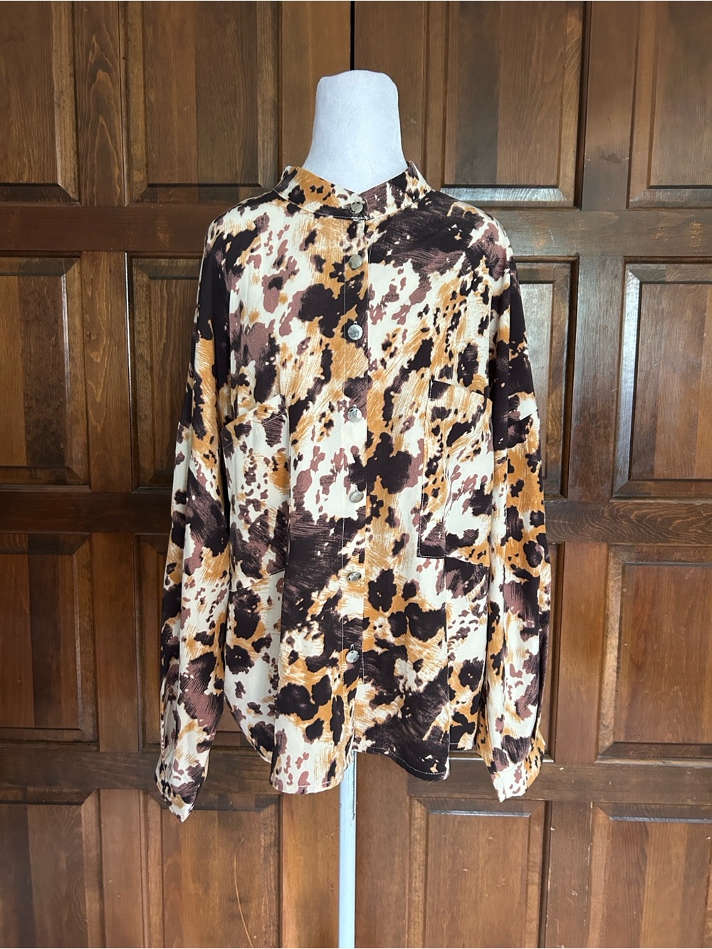 POL Womens Small Cow Print Button Down Satin Shirt Oversized Western Boho Top - Picture 2 of 8